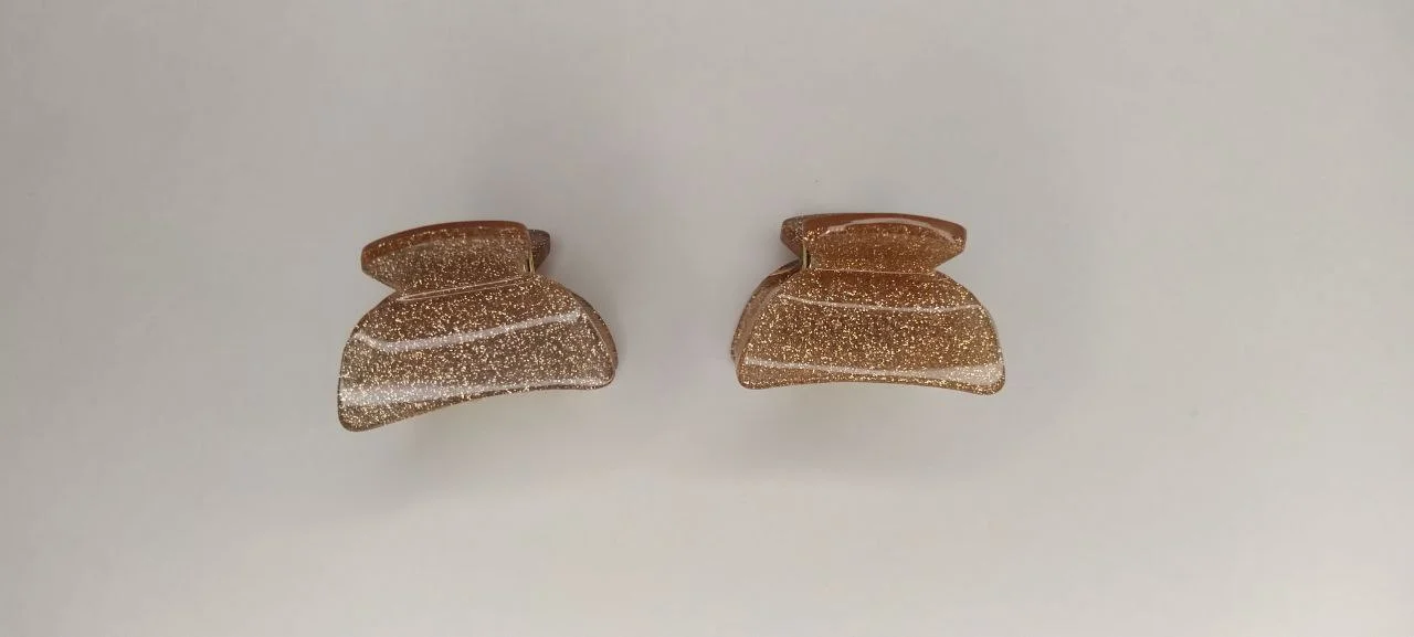 Хаки крабики маленькие, 2.5 см, 2 штуки