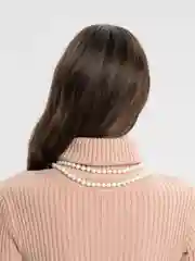 Белый бусы из искусственного жемчуга