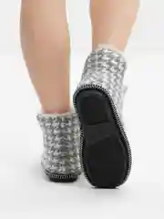 Белый чуни-тапочки домашние утепленные Soft Slippers "Вязанка" на подошве ЭВА