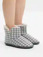 Белый чуни-тапочки домашние утепленные Soft Slippers "Вязанка" на подошве ЭВА