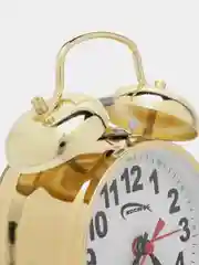 Белый будильник механический "Космос"