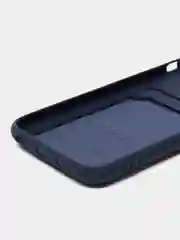 Синий чехол для iPhone