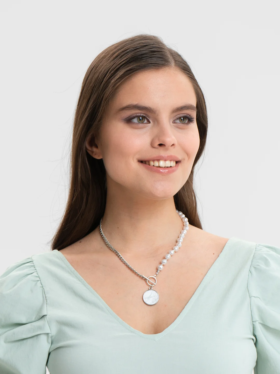 Серебряный цепочка женская на шею Crystal, с подвеской