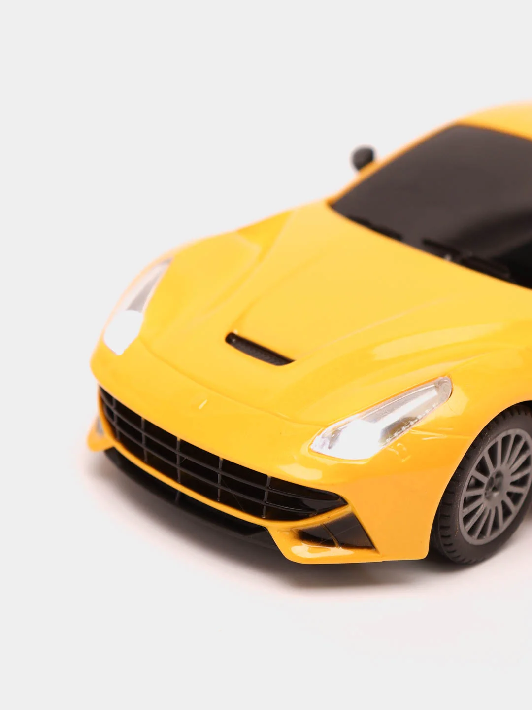 Желтый радиоуправляемая машина / Машинка на пульте управления Ferrari