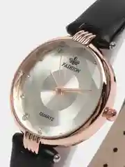 Медный женские кварцевые часы