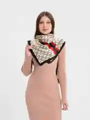 Светло-бежевый женский шелковый платок