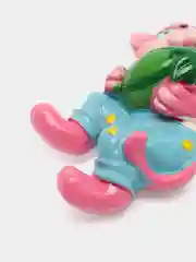 Тёмно-розовый магнит декоративный "Кошки", из полистоуна, 50 х 75 мм