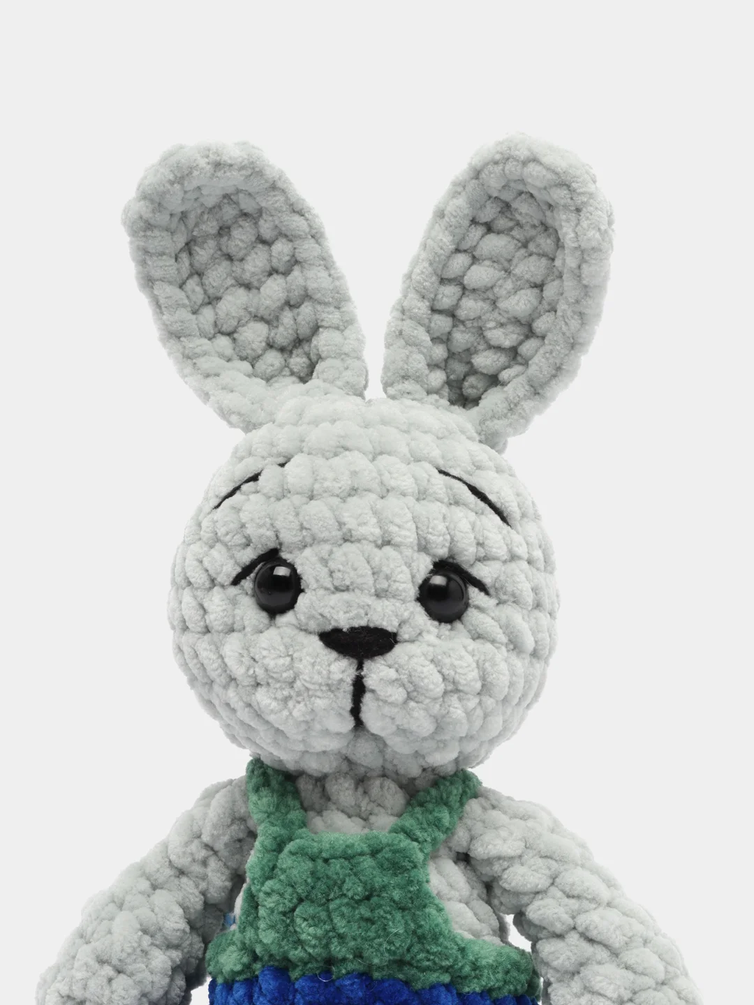 Вязаная игрушка Амигуруми Зайка