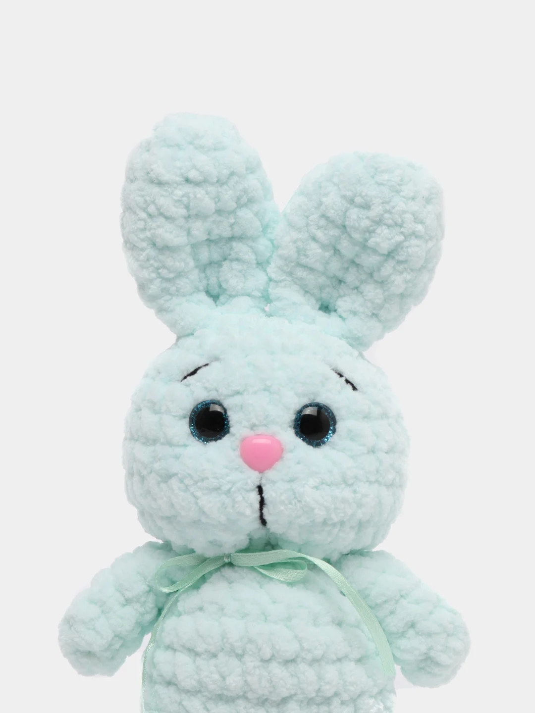 Вязаная игрушка "Амигуруми Зайка"