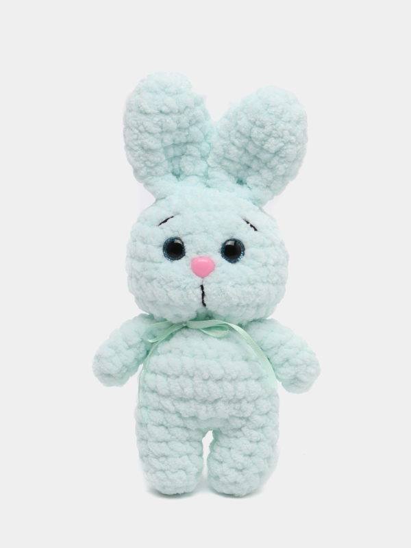 Вязаная игрушка "Амигуруми Зайка"