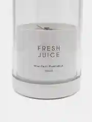 Белый портативный блендер Fresh Juice
