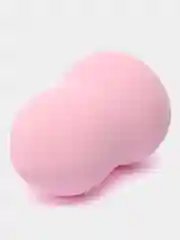 Розовый спонж для макияжа