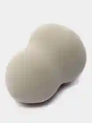 Белый спонж для макияжа