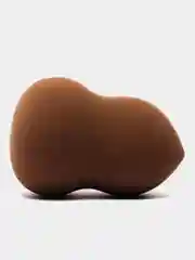 Черный спонж для макияжа