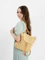 Бежевый рюкзак женский