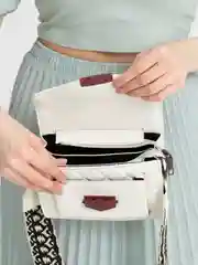 Белый кросс-боди