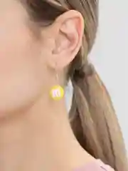 Желтый серьги M&M's, пара