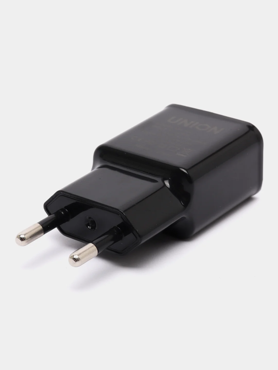 Черный блок питания, 2 USB входа, сетевое зарядное устройство