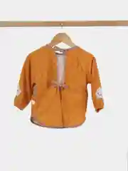 Желтый нагрудник для детского творчества