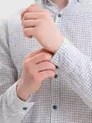 Белый рубашка мужская,с длинным рукавом