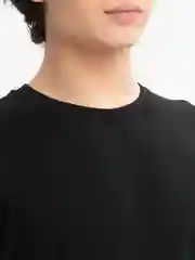 Черный футболка мужская
