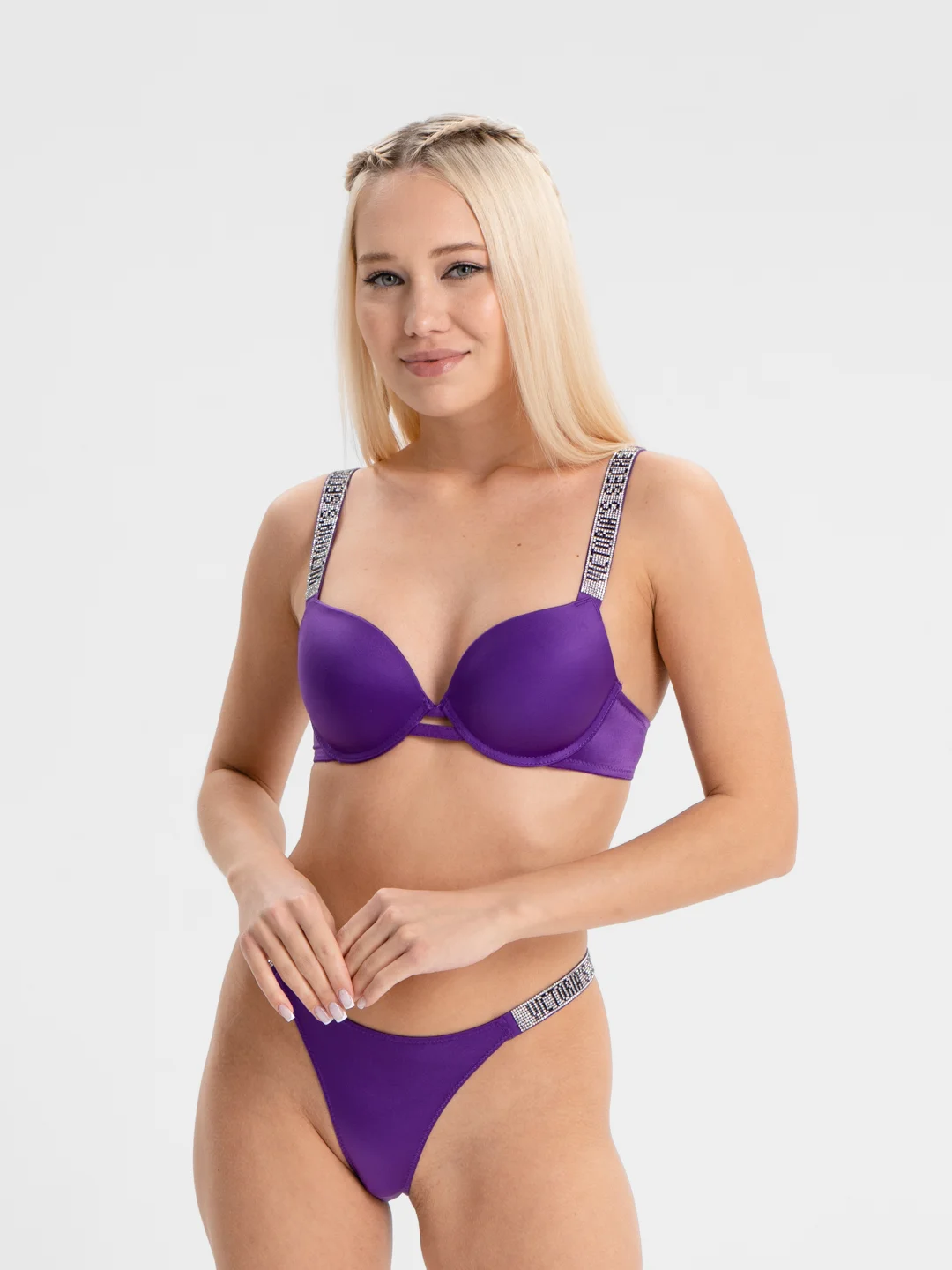 Фиолетовый комплект женского нижнего белья Victoria Secret: бюстгальтер и трусы