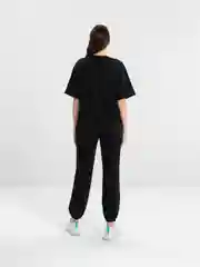 Черный костюм женский