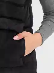Черный жилет женский, утепленный
