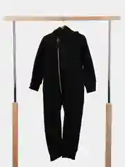 Черный детский комбинезон, из футера, утепленный