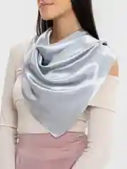 Серебряный платок атласный