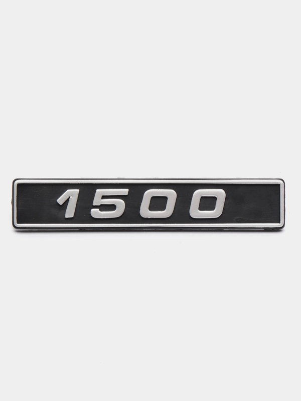 Орнамент (шильдик) заднего крыла "1500" матовый для ВАЗ 2105, 2107