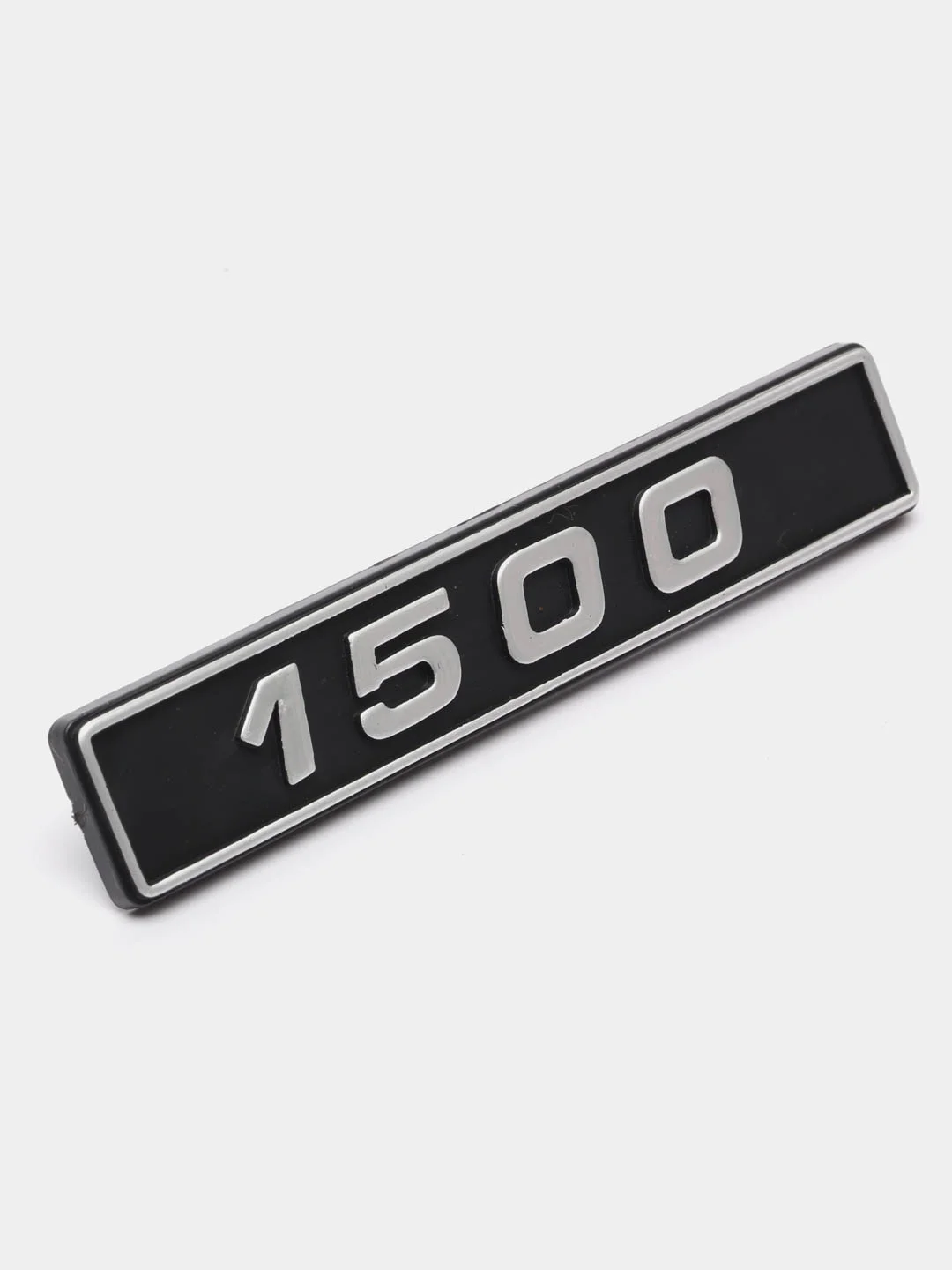 Орнамент (шильдик) заднего крыла "1500" матовый для ВАЗ 2105, 2107