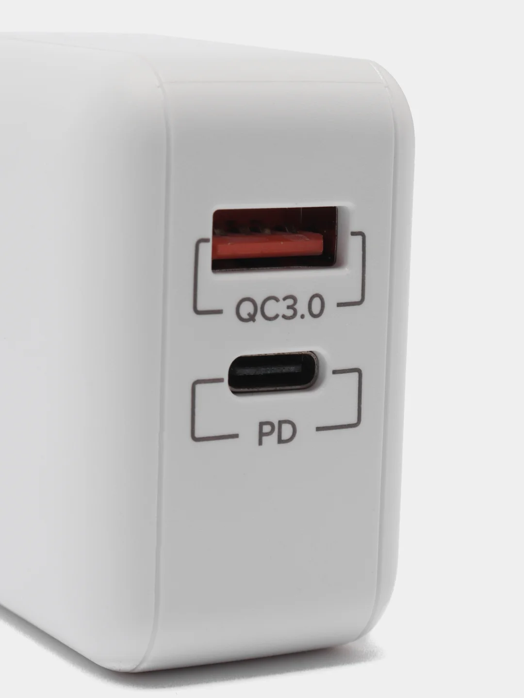 Сетевое зарядное устройство Lyambda 20W,  c 2-мя выходами PD+QC3.0, LT220