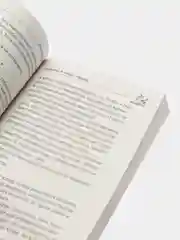Кофейня в сердце Парижа,