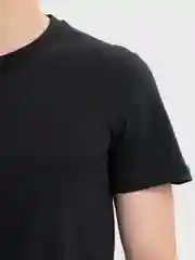 Черный футболка мужская