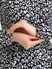 Черный платье женское на запах, леопард