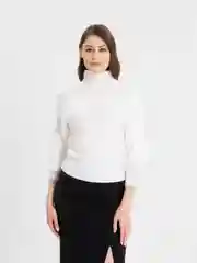 Белый водолазка женская