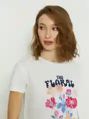 Белый футболка женская базовая полуприлегающего кроя CONCEPT CLUB