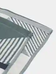 Серый полотенце банное, пляжное, лицевое, хлопковое стеганное "Кулаки", 69 х 133 и 50 х 89