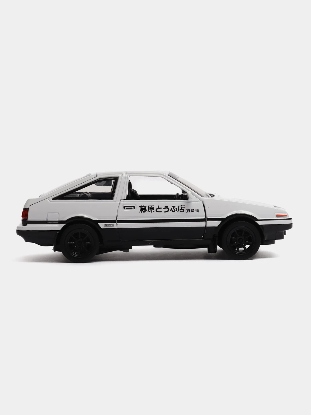 Белый металлическая машина 1:32 Toyota Sprinter Trueno AE86 DC32127