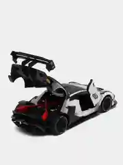 Белый металлическая машинка 1:24 lamborghini essenza scv12