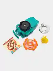 Оранжевый бейблэйд / Пусковая установка и волчок Beyblade