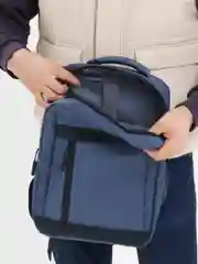 Синий рюкзак для ноутбука