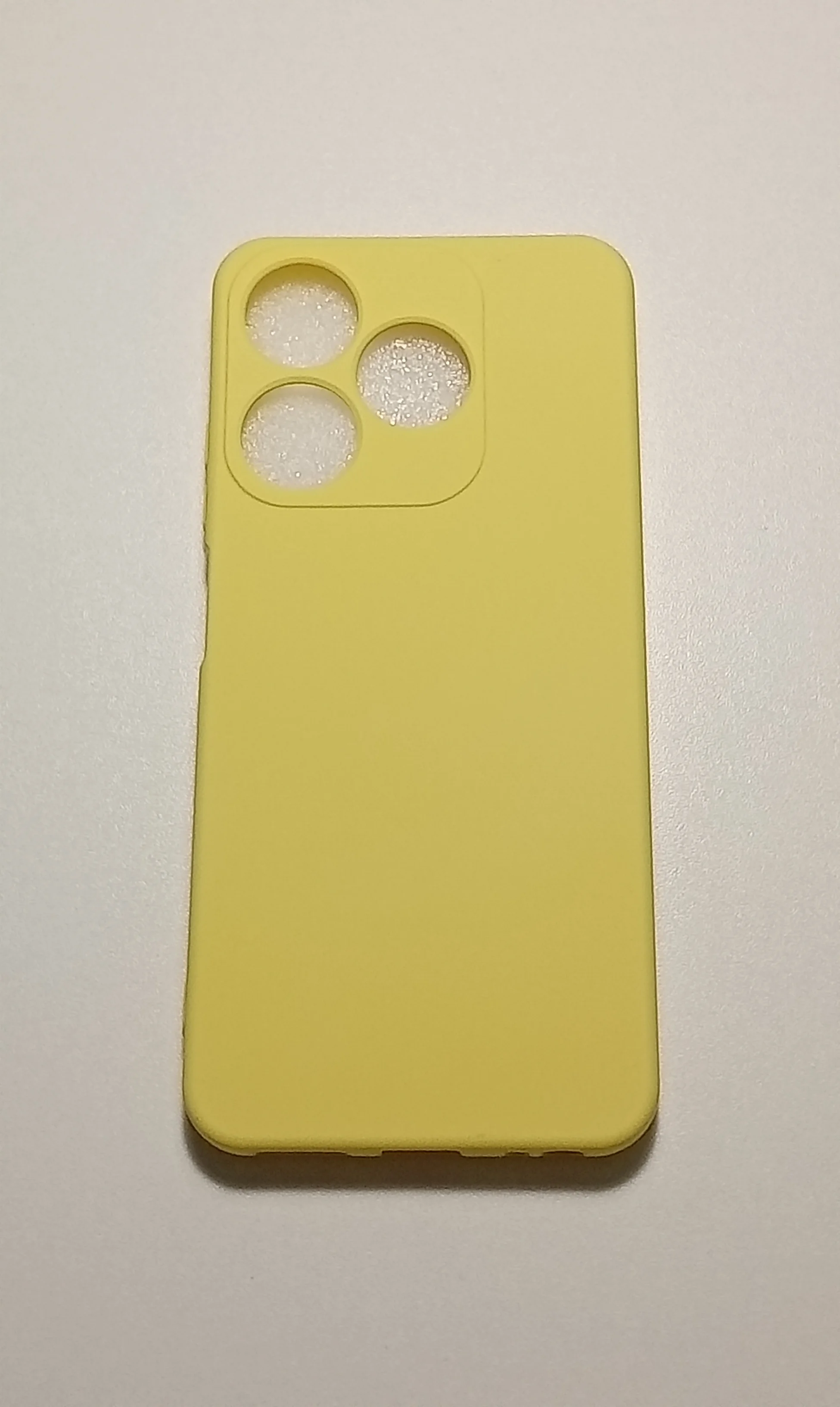 Желтый чехол с защитой камеры и бархатом внутри для Tecno Spark 10C / Spark 10