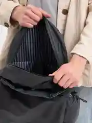 Серый школьный рюкзак мужской из экокожи, черный