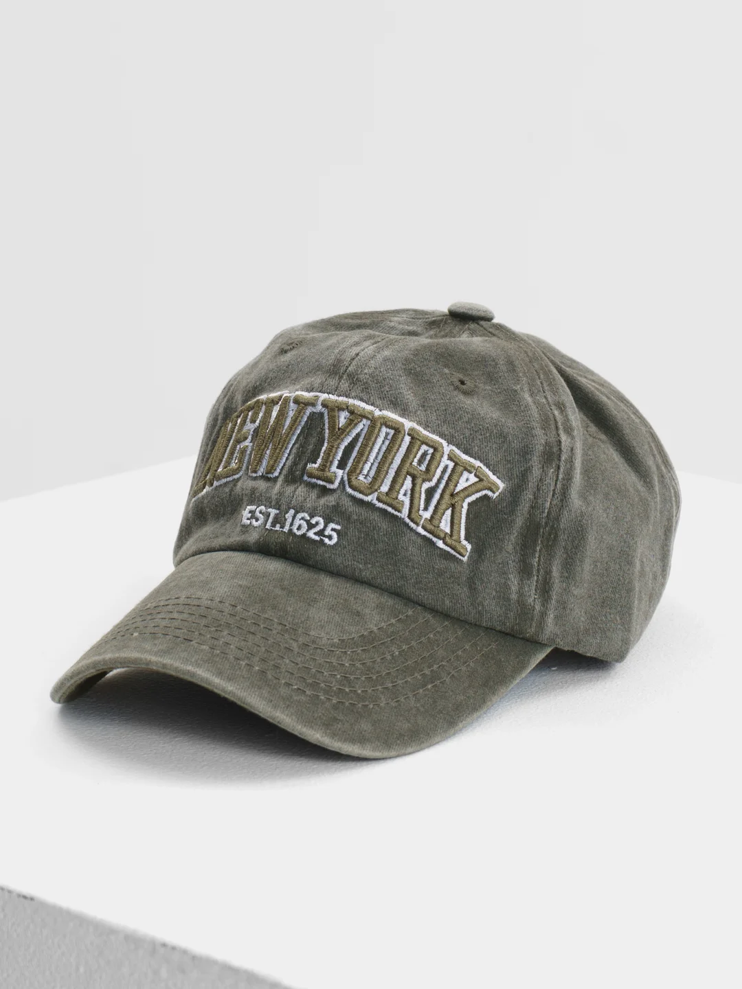 Тёмно-серый мужская кепка, бейсболка с надписью "NEW YORK"
