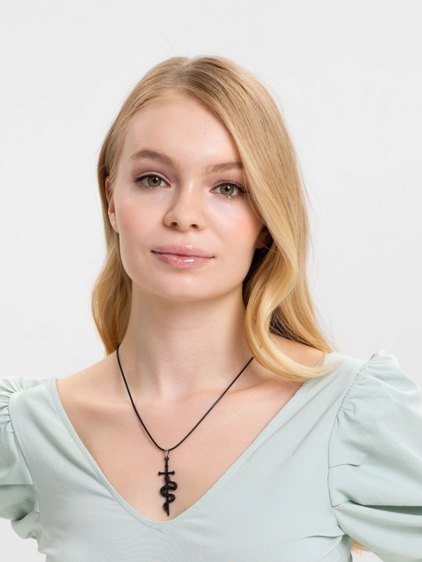 Цепочка на шею - Стилизованное украшение "Змея"
