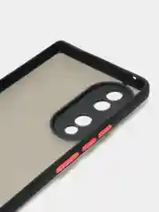 Черный чехол для Huawei Honor 70 (Хуавей Хонор 70), пластиковый, матовый, с цветными кнопками