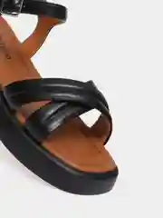 Черный сандалии с удобной стелькой и мягкой подошвой El Tempo