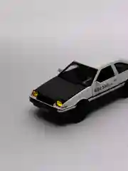 Черный металлическая машина 1:32 Toyota Sprinter Trueno AE86 DC32127
